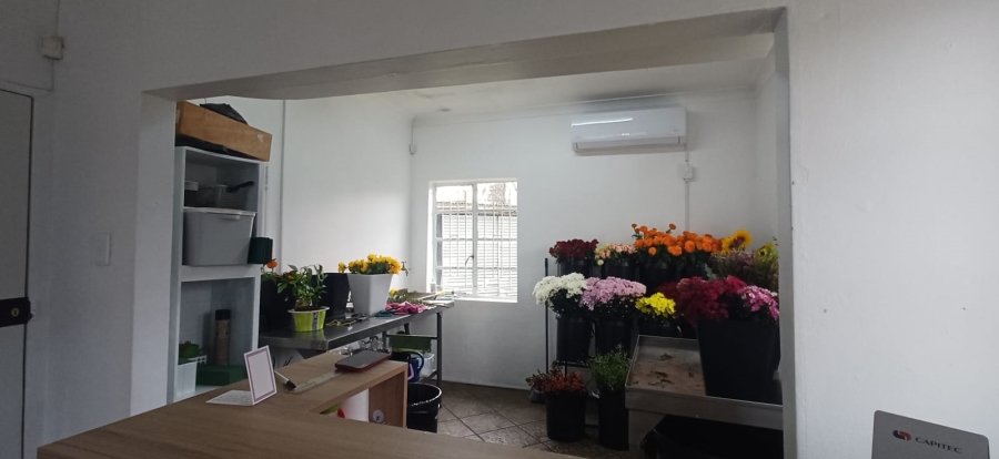 To Let Commercial Property for Rent in Hospitaalheuwel Free State